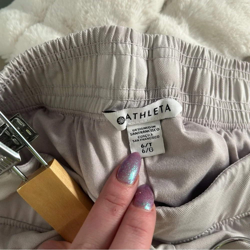 *DONATING 7/31,ACCEPTING ALL OFFERS*Athleta Jogger in Pink & Purple Camo - Picture 5 of 5